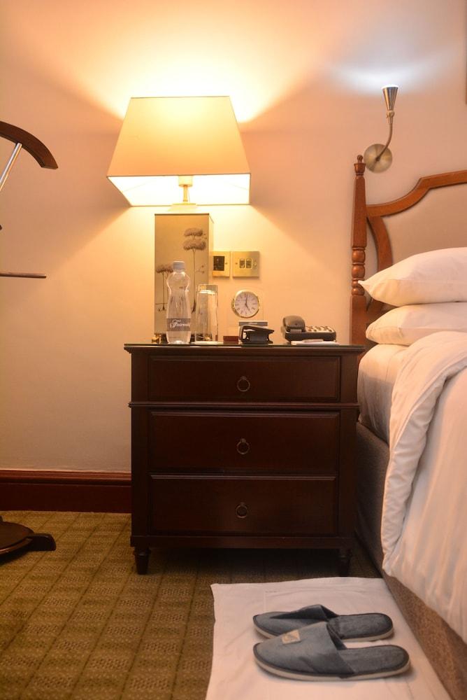 FAIRMONT THE NORFOLK — 6