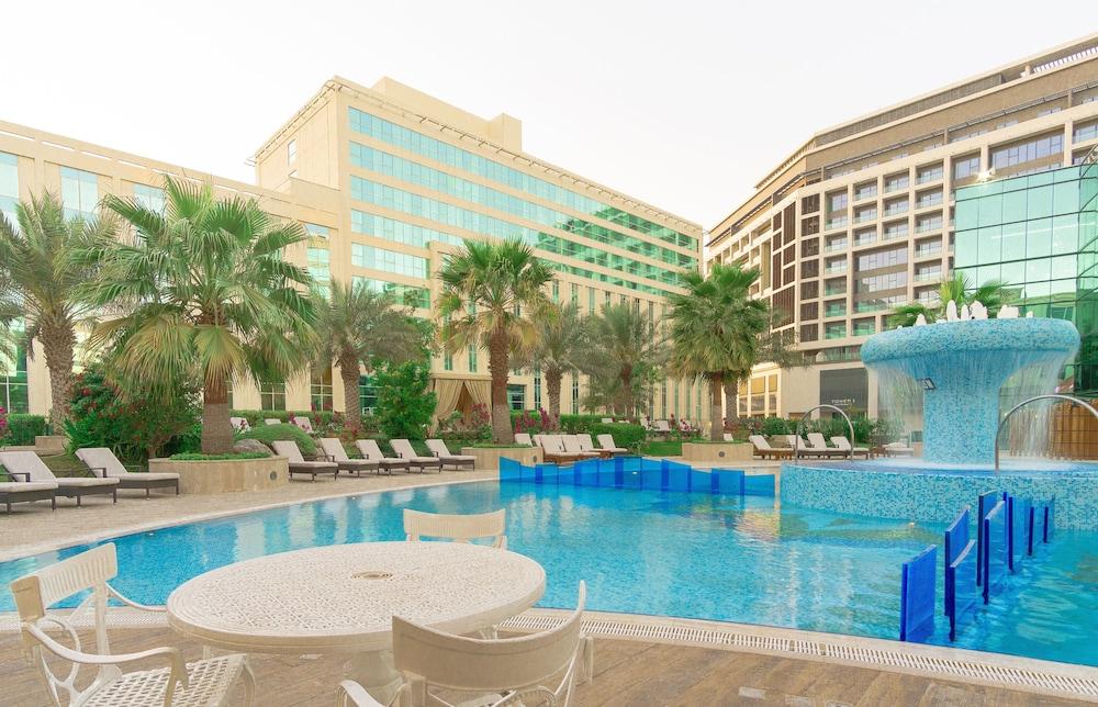 Millennium Airport Hotel Dubai — 5