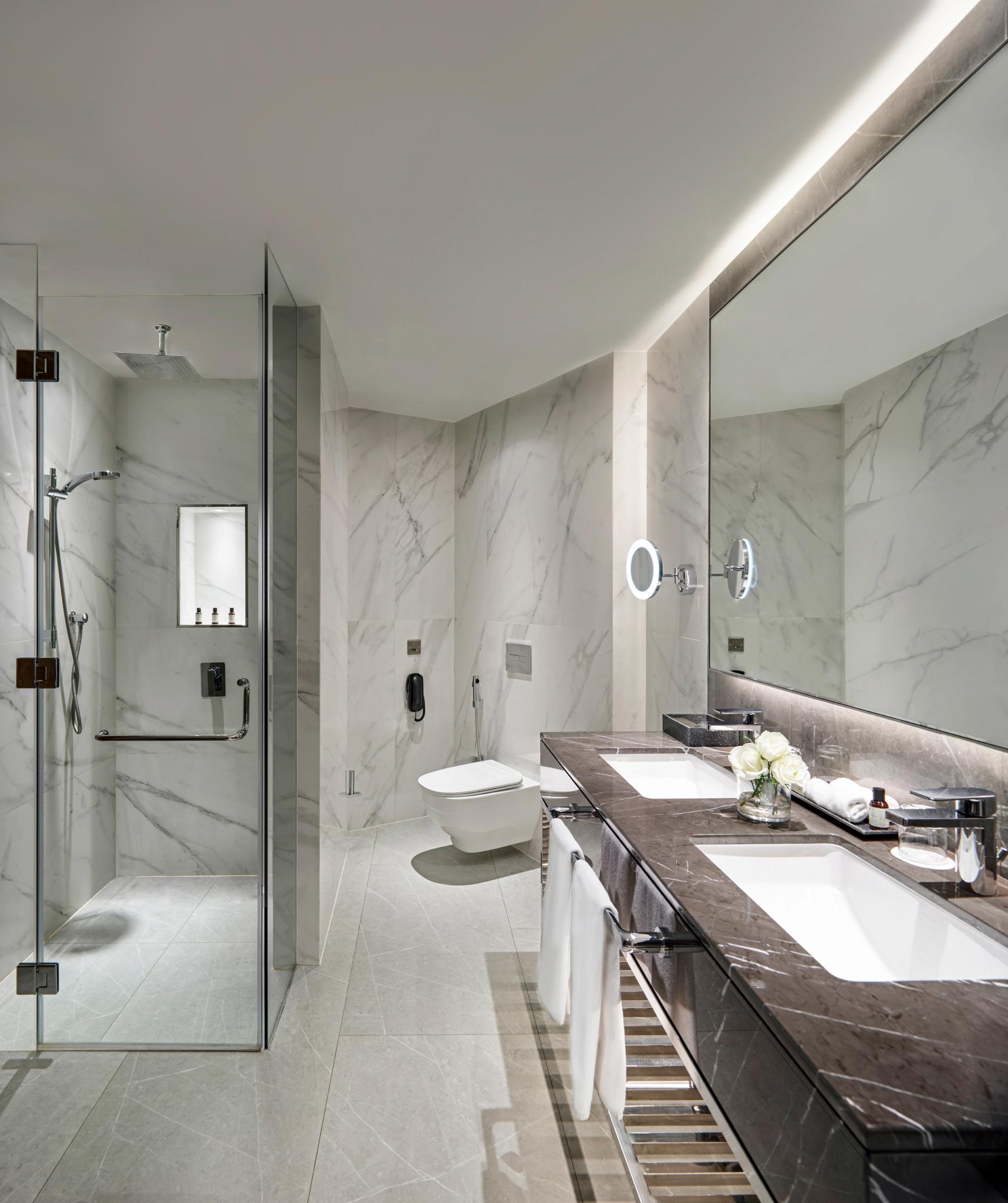 Fairmont Hotel Dubai — 4