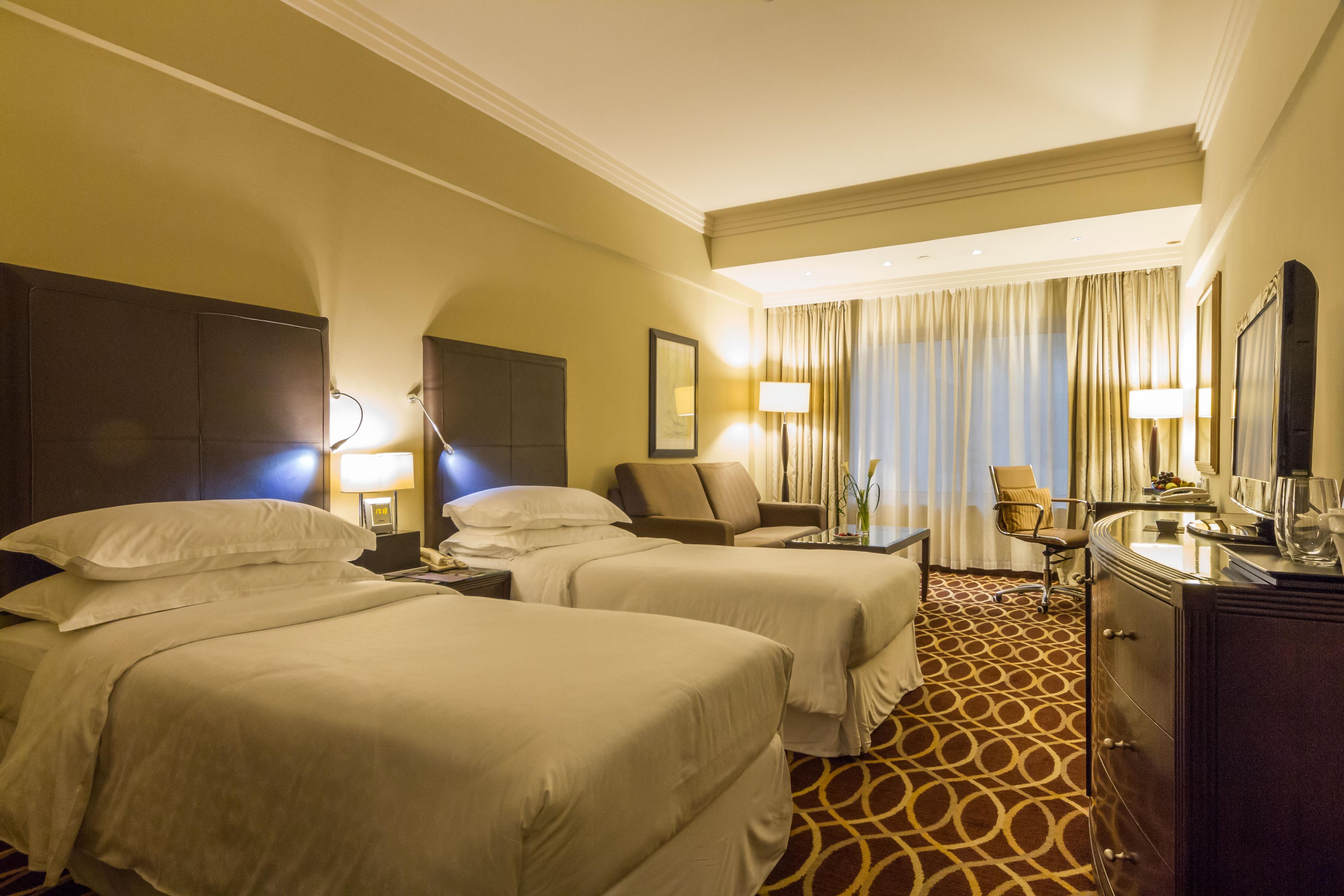 Sunday Suites Excelsior Hotel Deira (formerly Sheraton Deira) — 10
