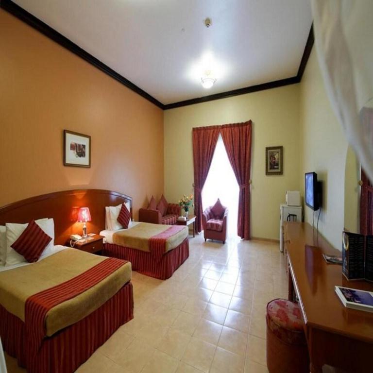Summer Land Hotel — 8