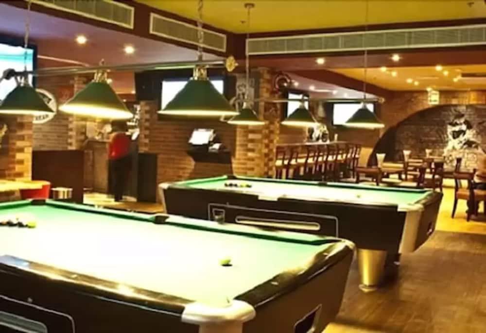 Ramee Rose Hotel — 7