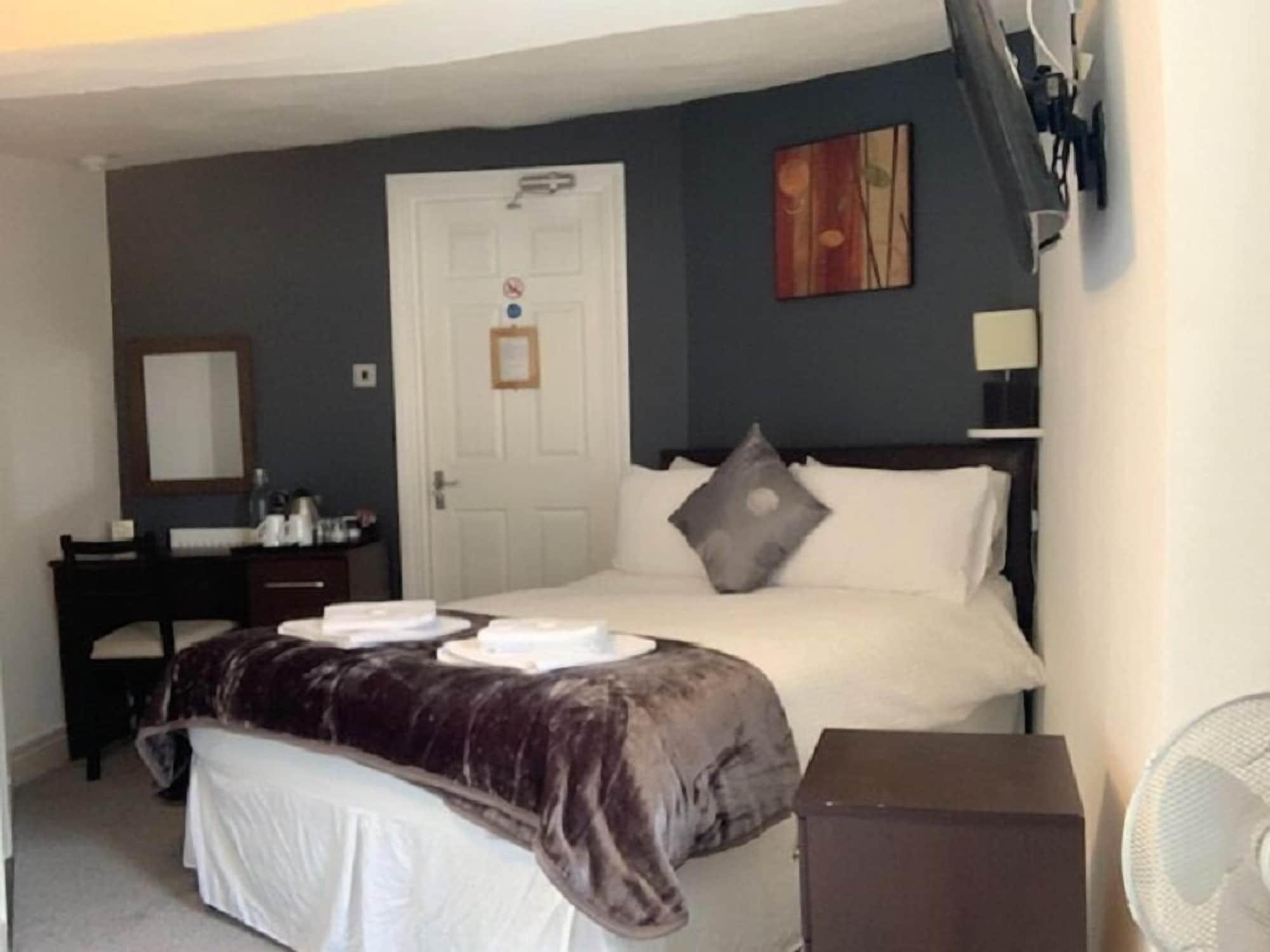 The Silverton Inn - B&B — 8