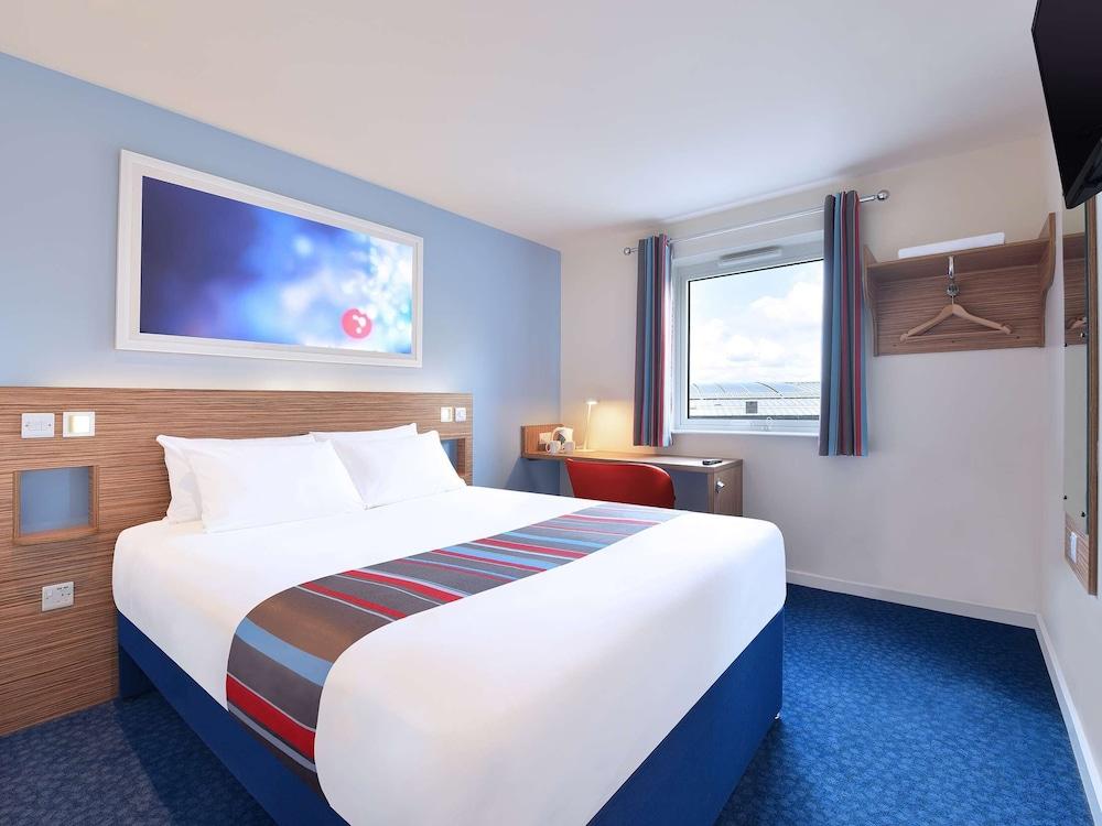 TRAVELODGE MANCHESTER CENTRAL ARENA — 10
