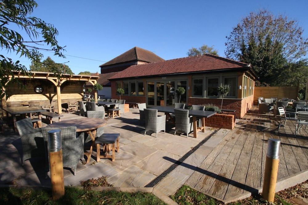 The Carpenters Arms — 2