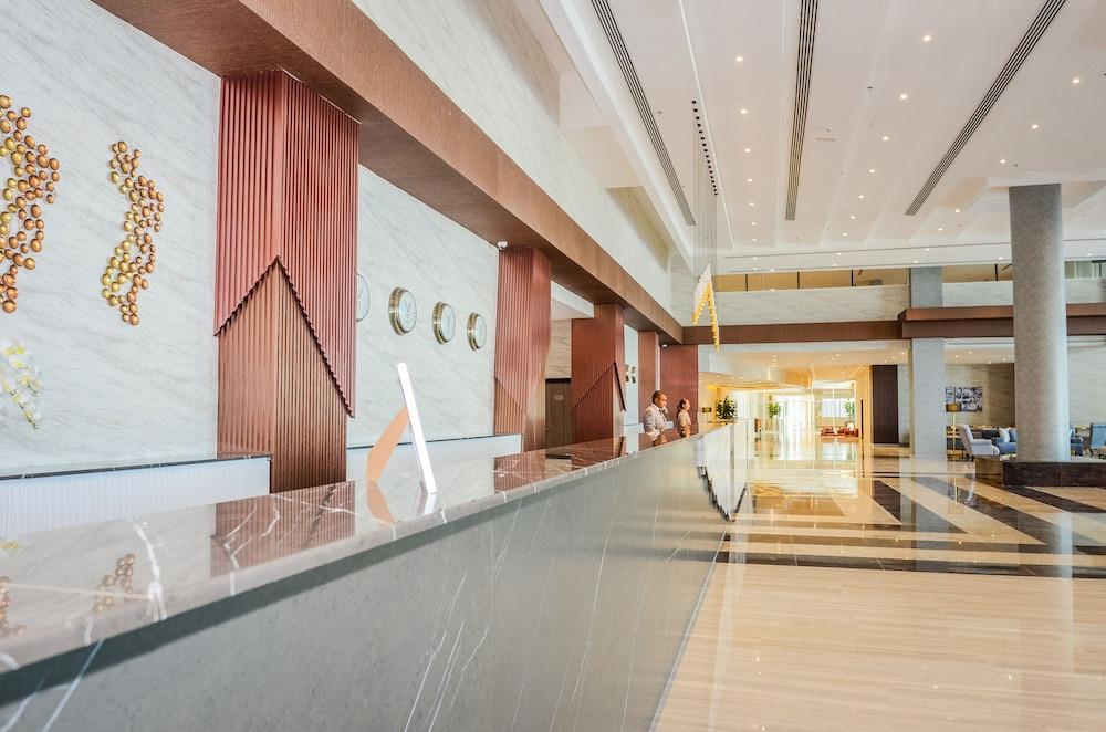 Vogo Grand Hotel — 4