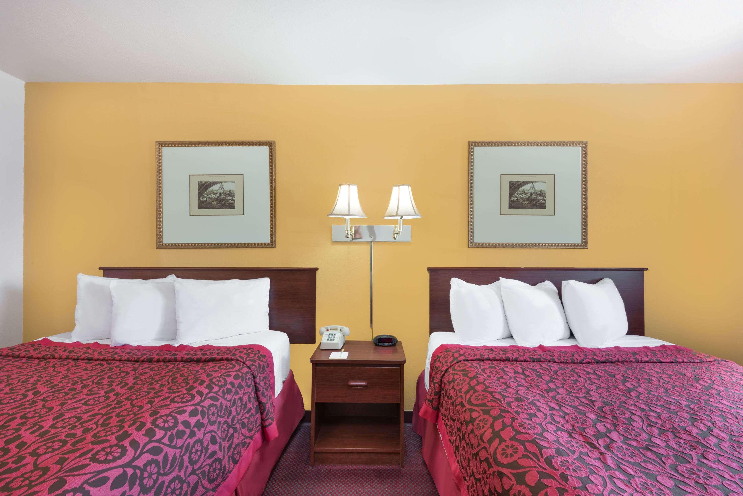 Hotel Andover KS — 5