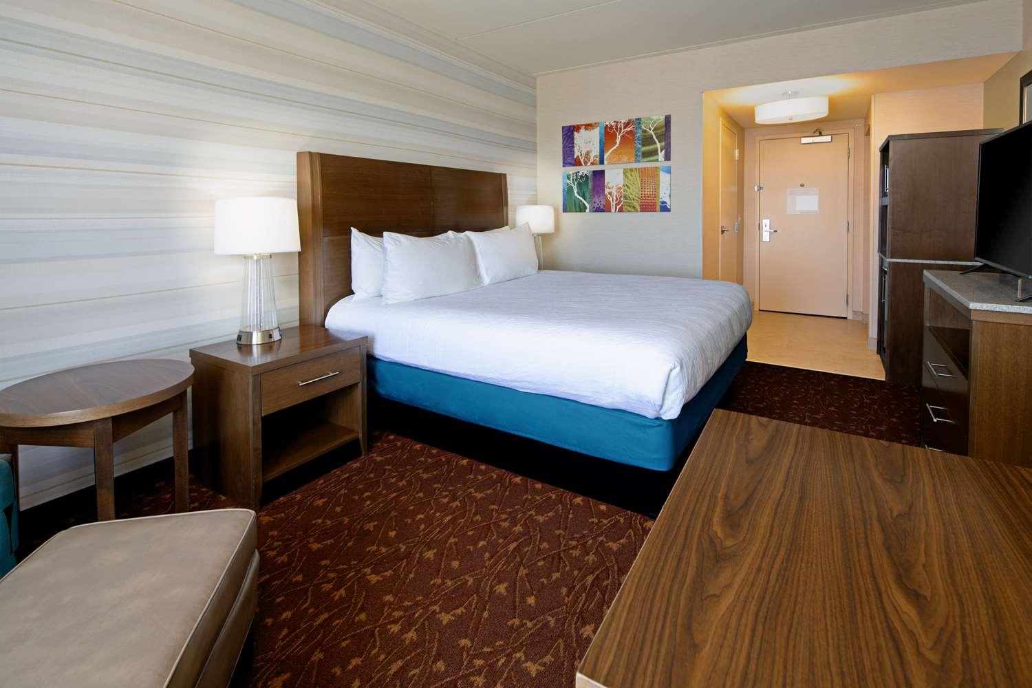 Hilton Garden Inn Albuquerque Airport — 10