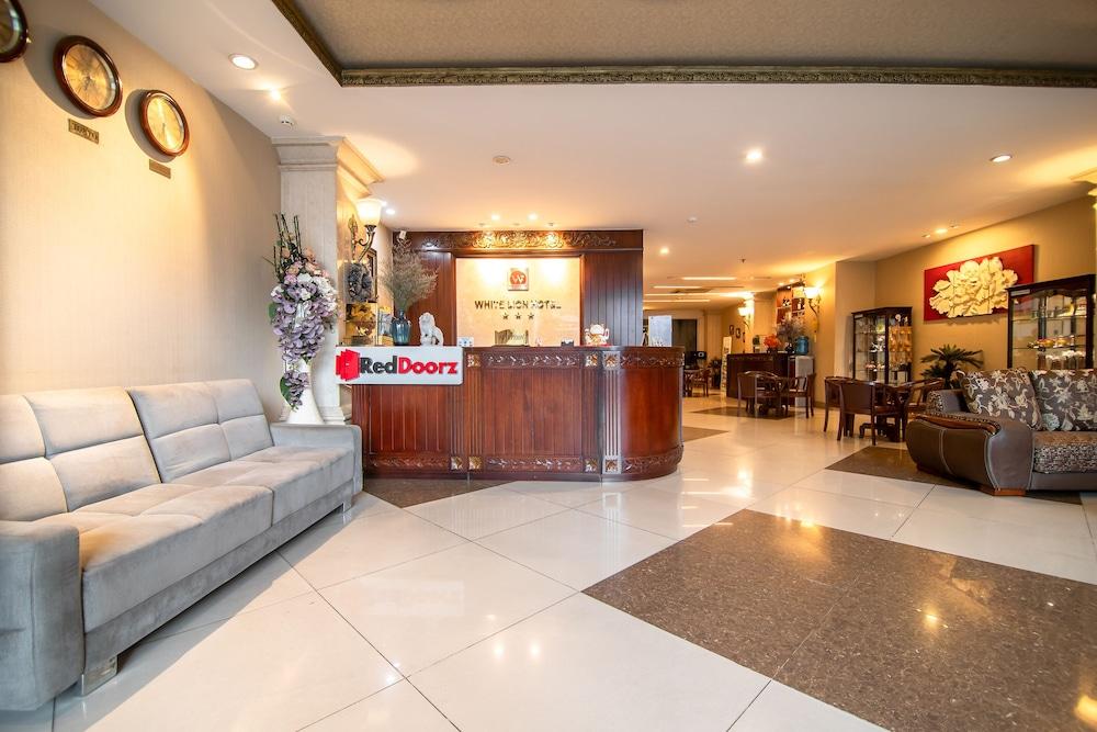 White Lion Hotel — 2