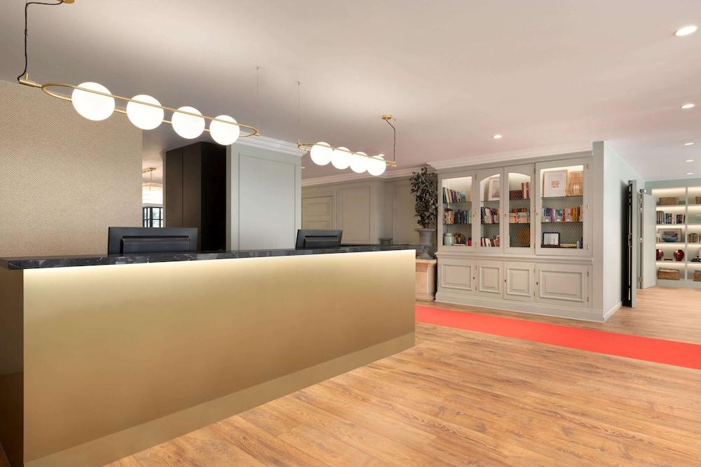 Hotel Avenue Louise Brussels Trademark Collection by Wyndham — 4