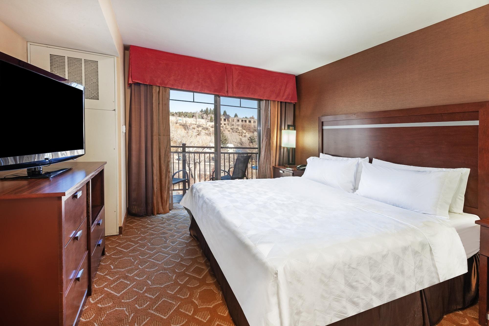 Holiday Inn & Suites Durango Downtown — 7