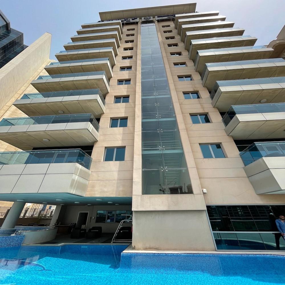 Tulip Creek Hotel Apartments — 4