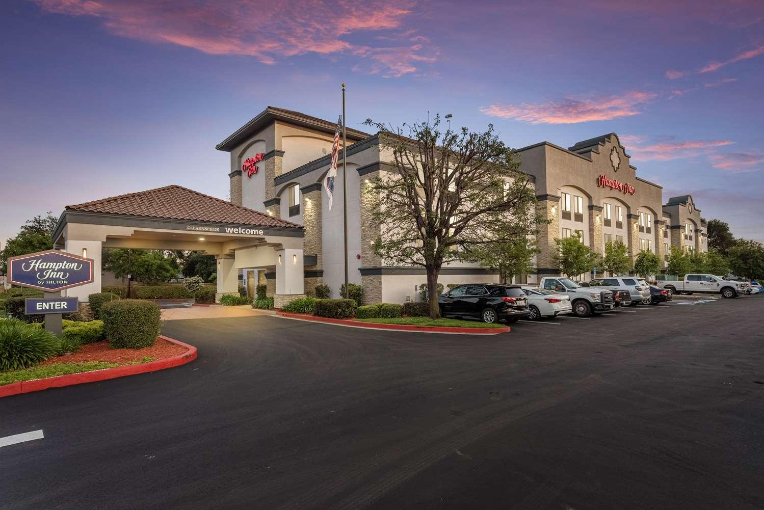 Hampton Inn Oakland-Hayward Ca — 6
