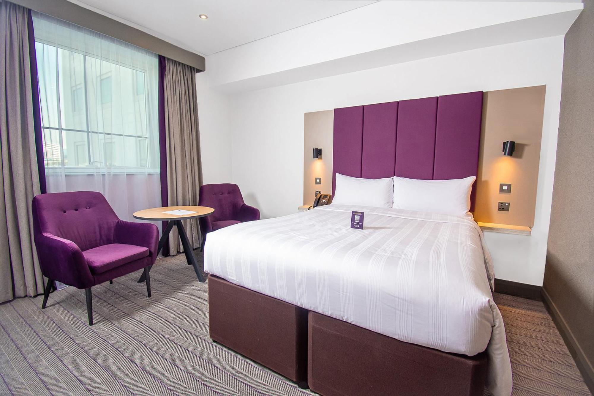Premier Inn Dubai International Airport — 9