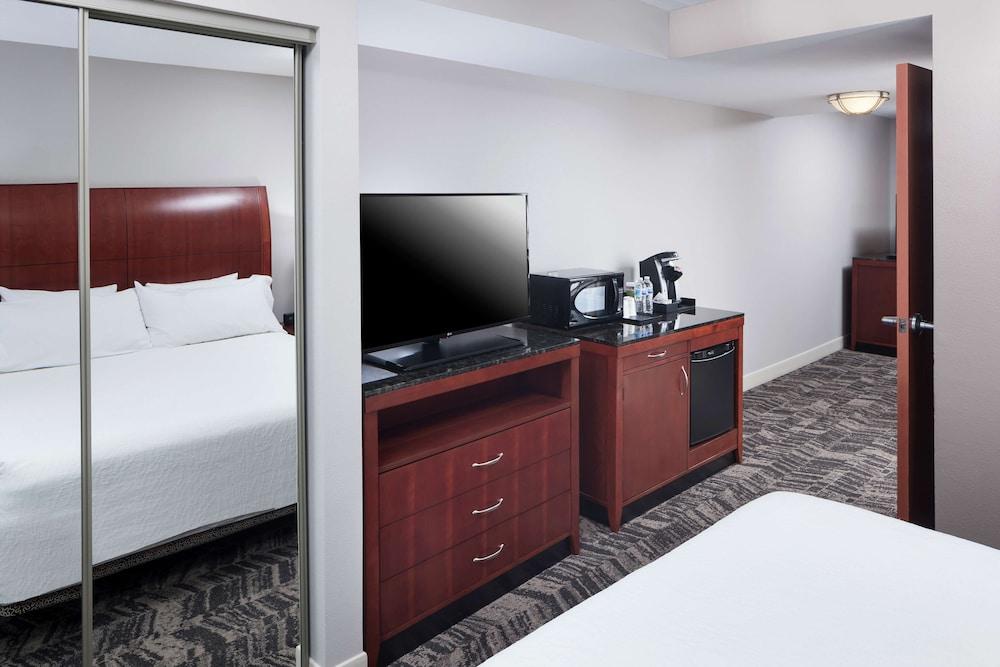 Hilton Garden Inn Dallas/Allen — 7
