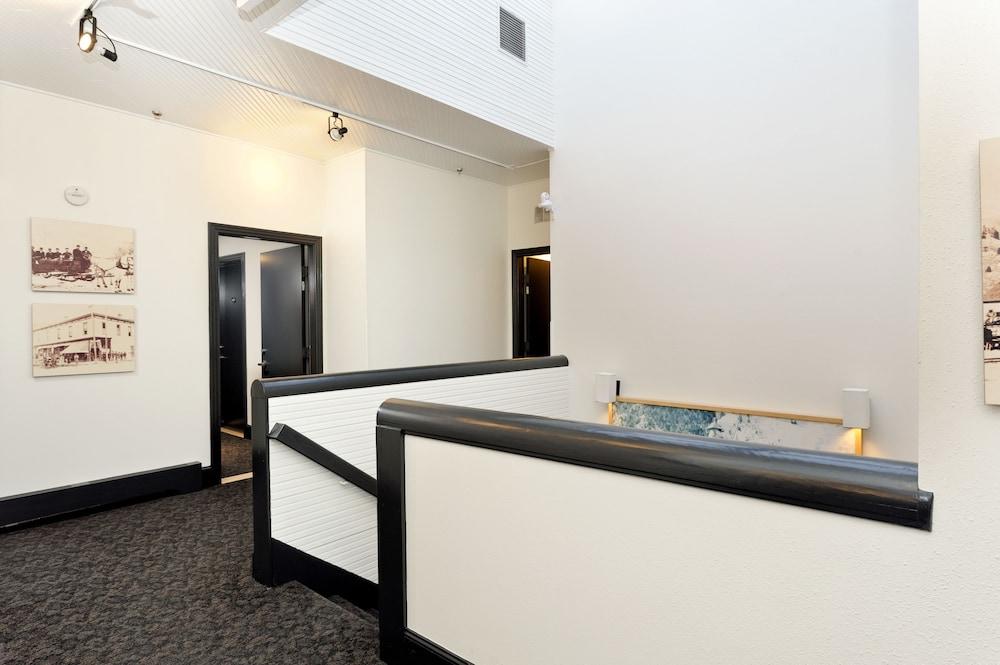 INDEPENDENCE SQUARE LODGE — 8