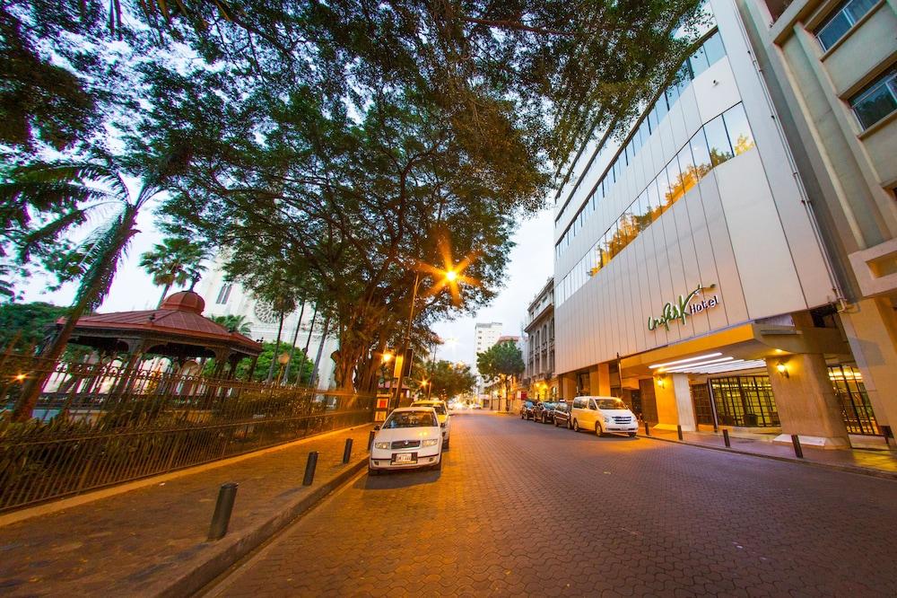 UNIPARK HOTEL — 2