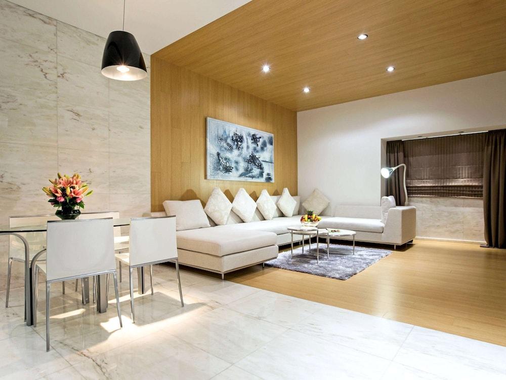 La Cigale Hotel 82174 — 6