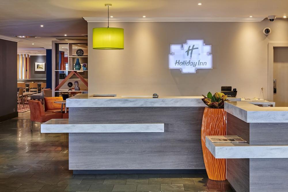 HOLIDAY INN LEEDS GARFORTH — 4