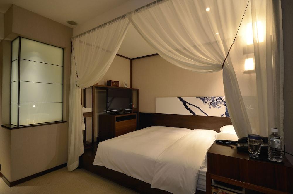 LES SUITES TAIPEI CHING CHENG — 5