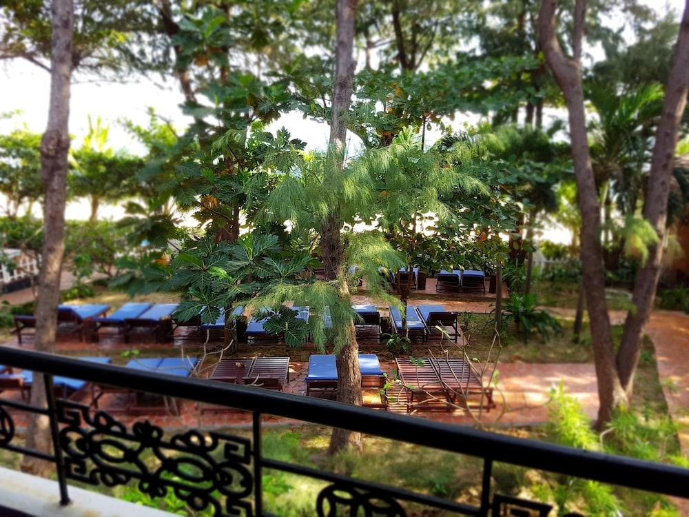 Vinh Suong Seaside — 10