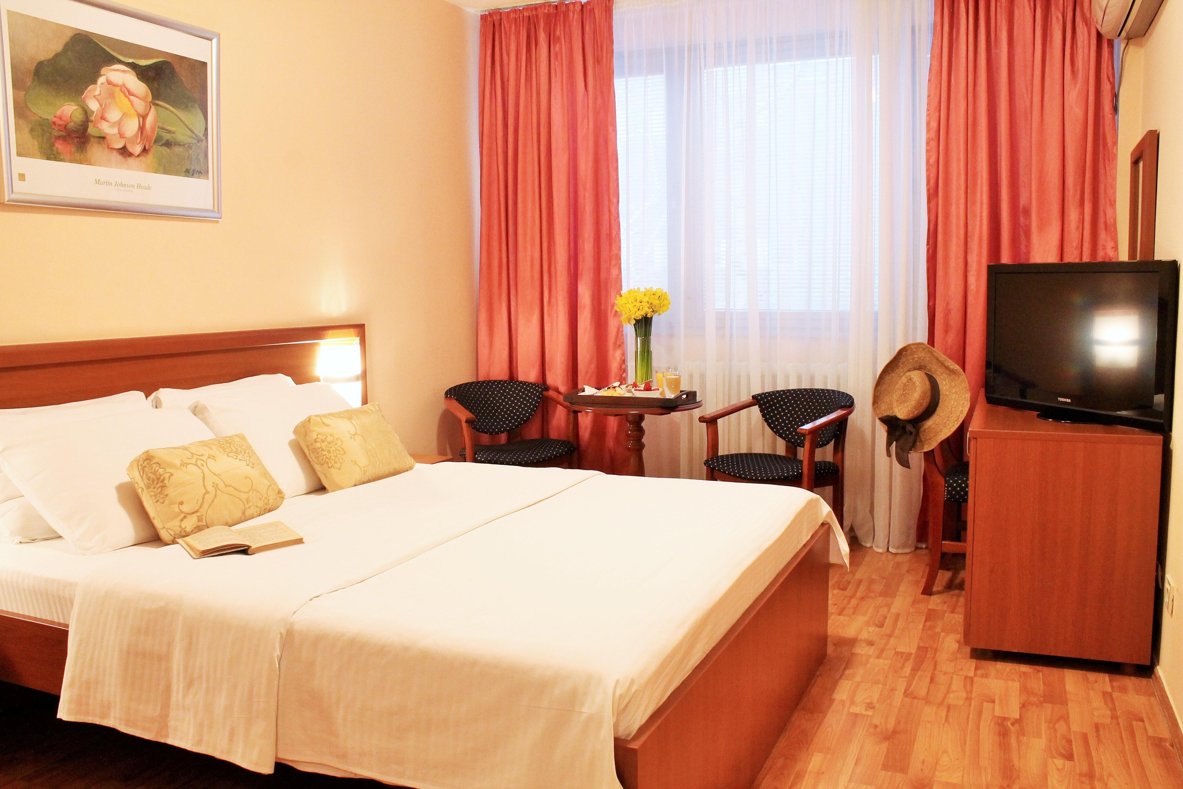 Hotel Rex Belgrade — 10