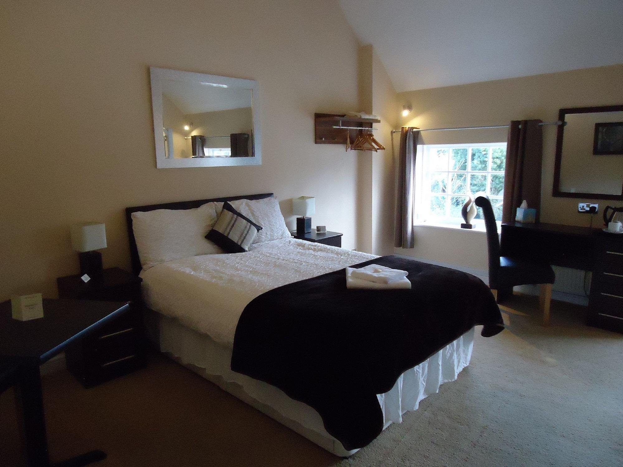 The Silverton Inn - B&B — 7