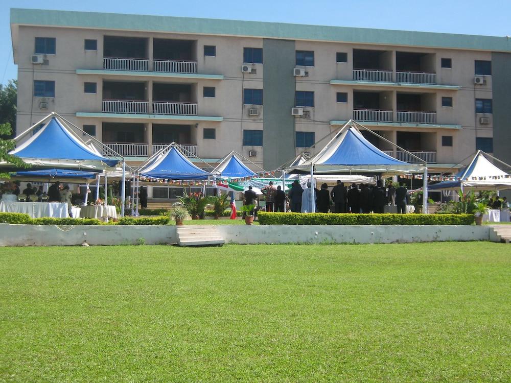 HOTEL AZUR — 3