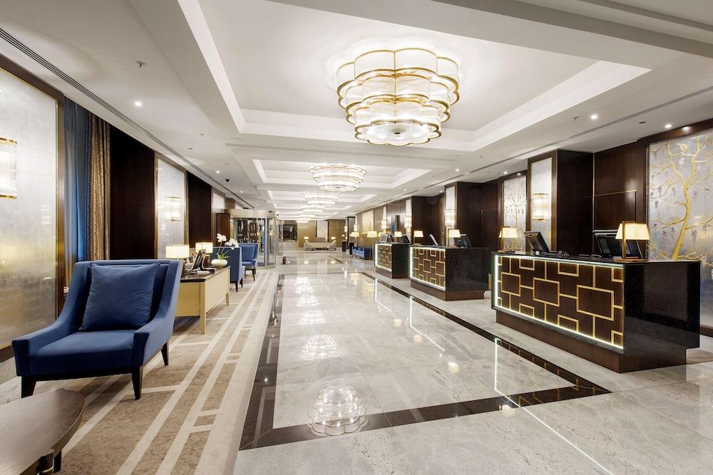 HILTON BUDAPEST — 8