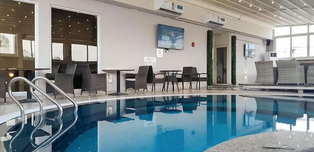 LOTUS GRAND HOTEL — 5