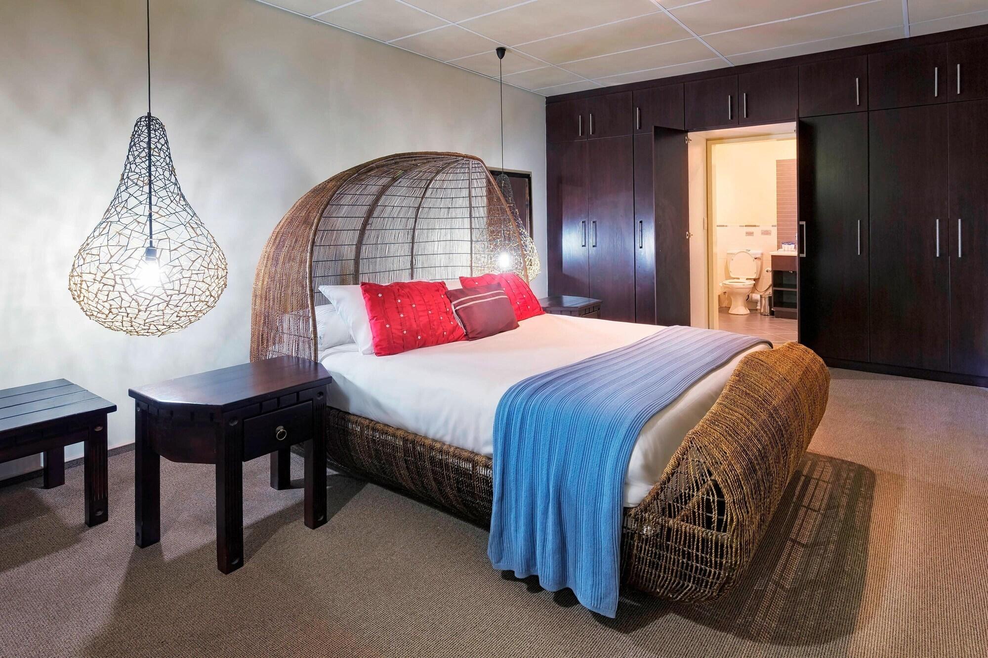 PROTEA HOTEL ZAMBEZI RIVER LODGE — 4