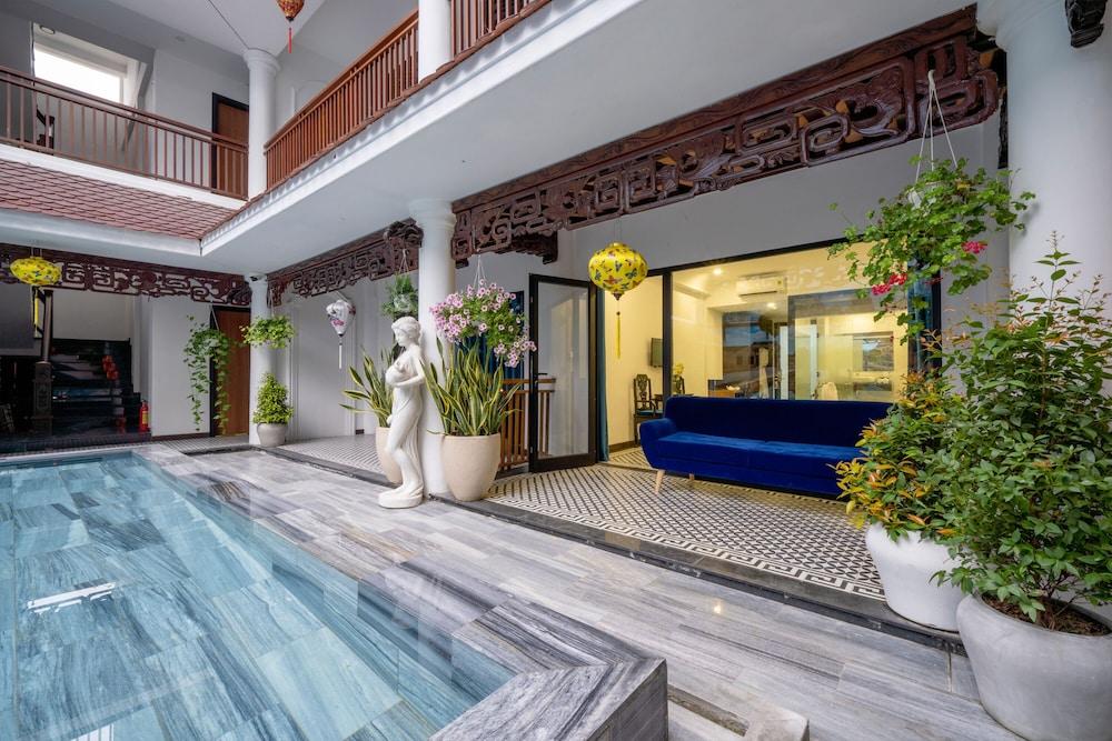 Thanh Binh Central Hotel — 10