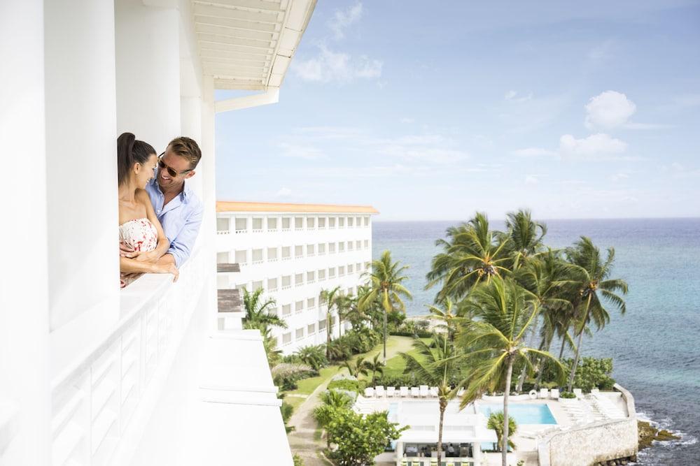 Couples Tower Isle - Adults Only — 8