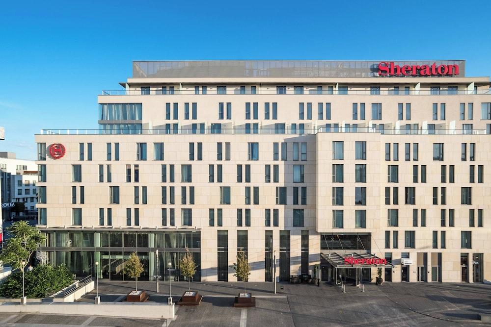 SHERATON BRATISLAVA HOTEL — 7