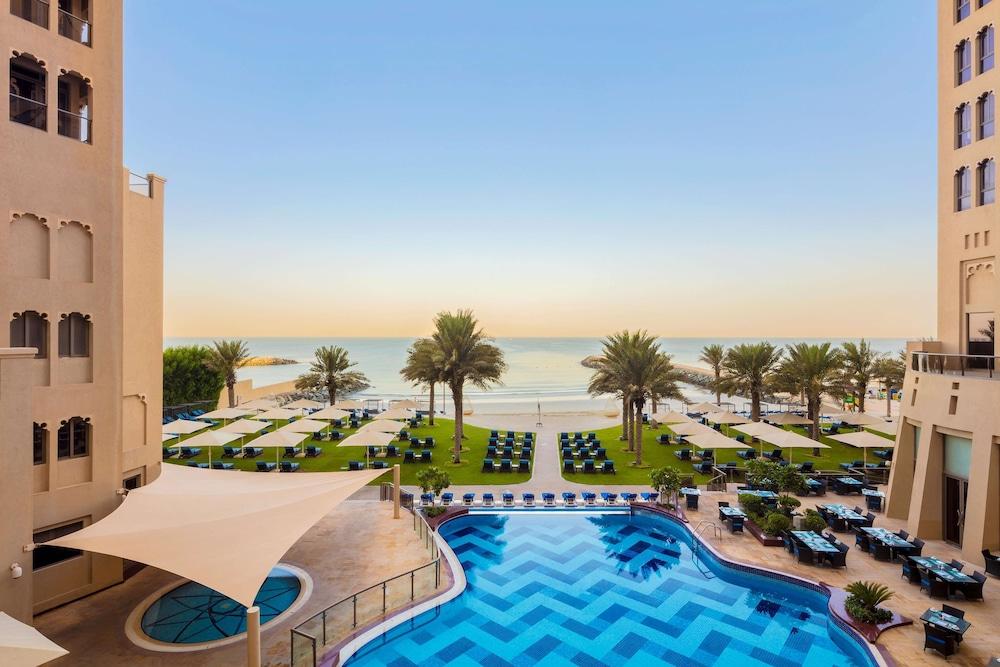Bahi Ajman Palace Hotel — 2
