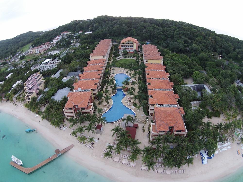 Infinity Bay Beach Resort — 3