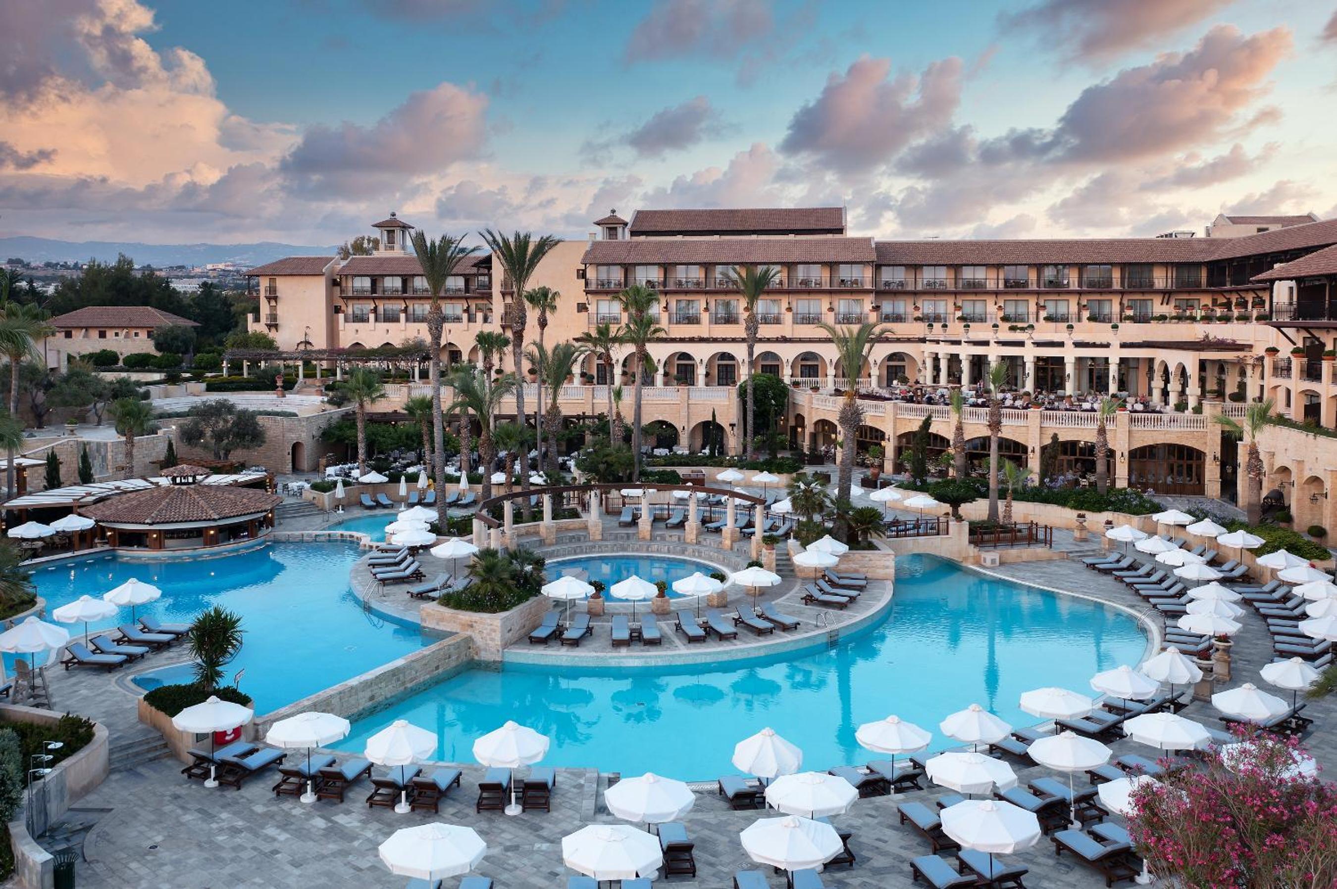 Elysium Hotel — 8