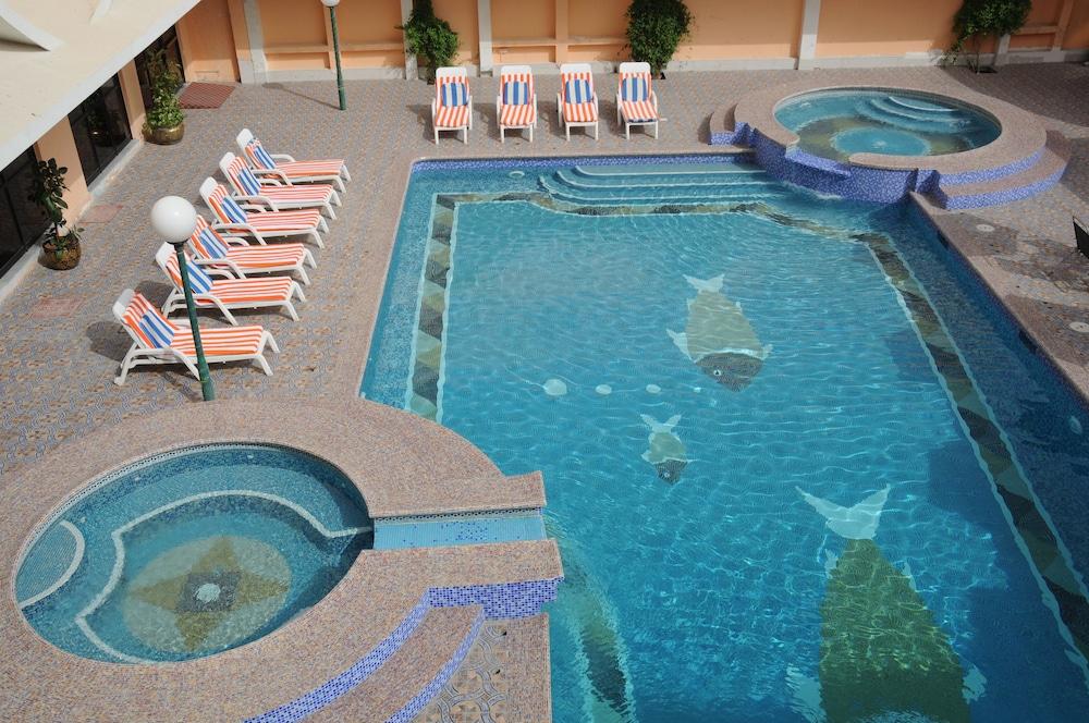 GULF GATE HOTEL — 8