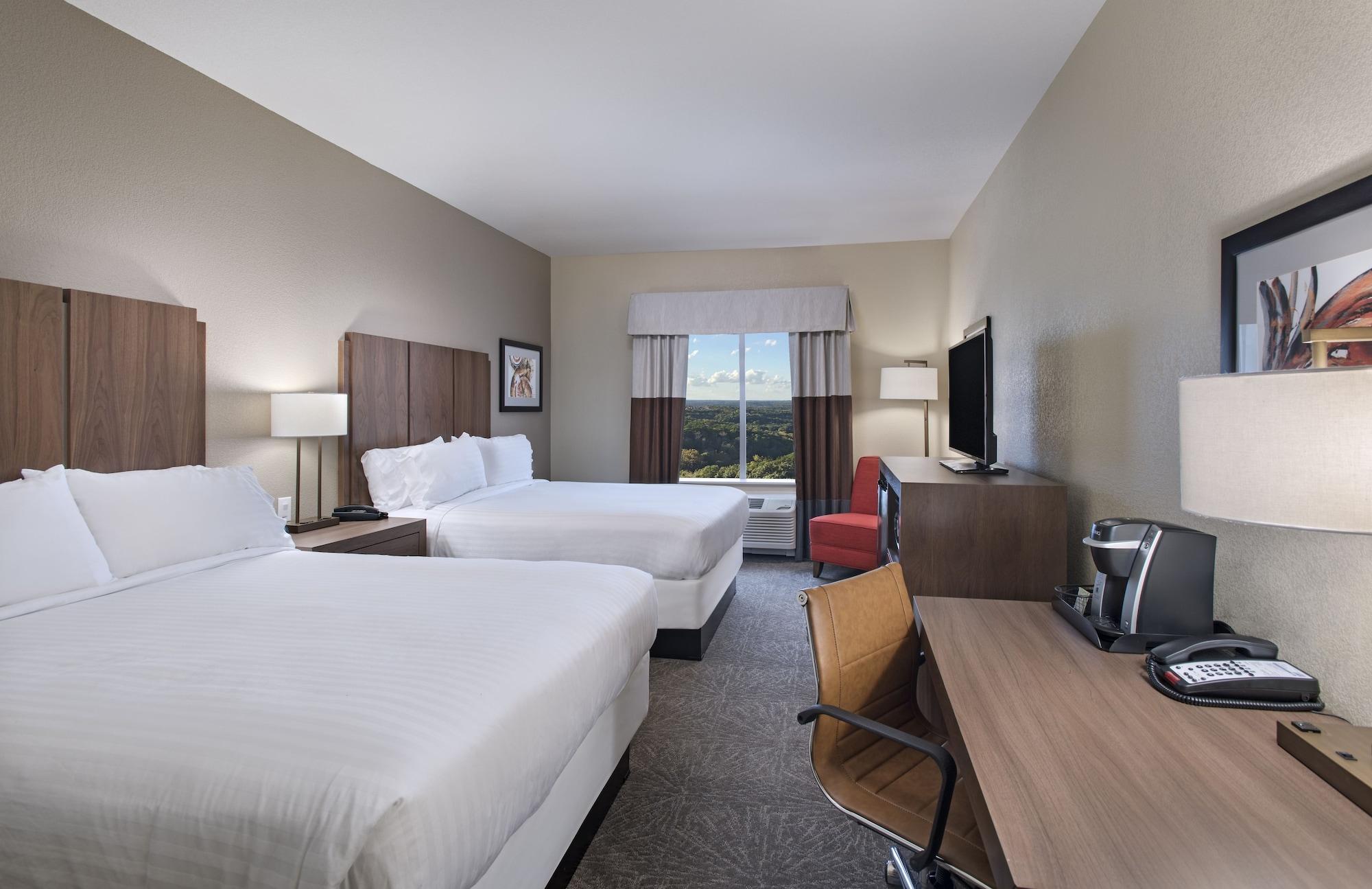 Holiday Inn Express & Suites Austin NW — 8
