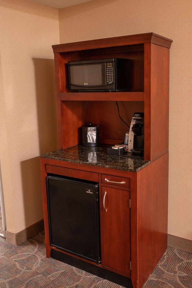 Hilton Garden Inn Erie — 3