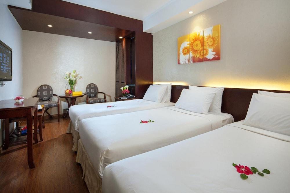 Dragon Pearl Hotel — 10