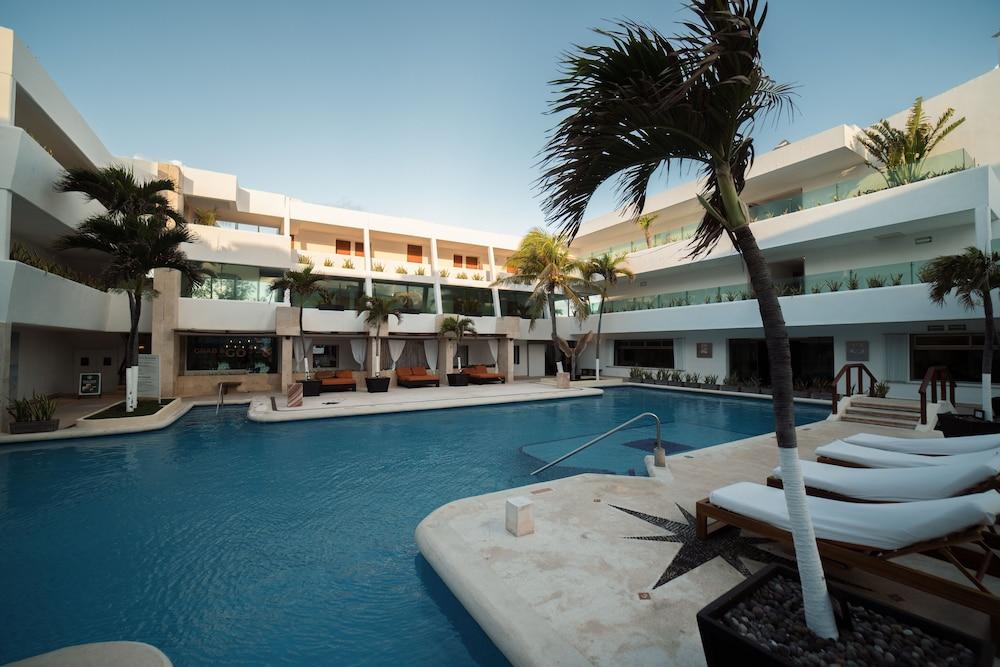 Flamingo Cancun All Inclusive 93132 — 6