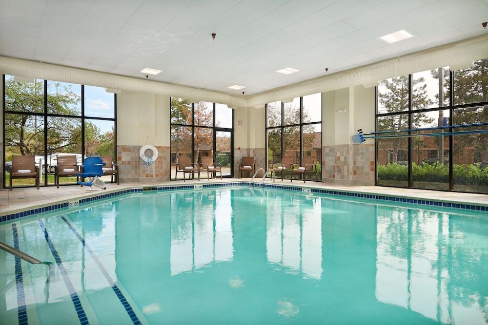 Hampton Inn Ann Arbor-South — 10