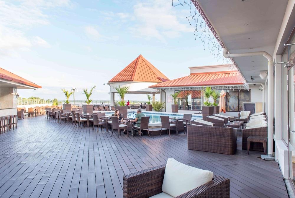 Ramada By Wyndham Princess Paramaribo — 9