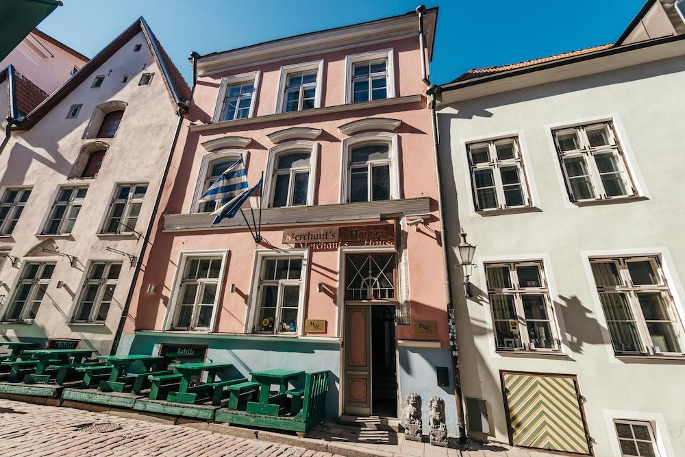 MERCHANT'S HOUSE HOTEL — 2