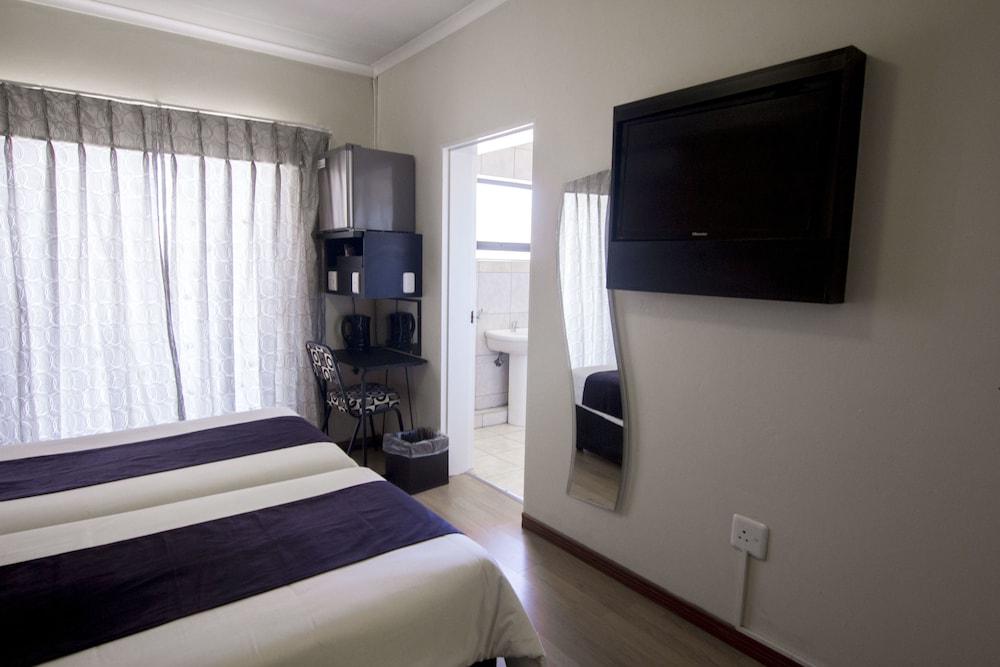 Maqalika Guest House — 8