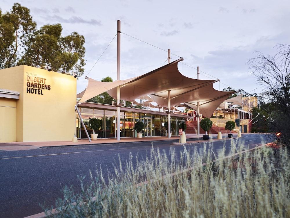 Desert Gardens Hotel — 2