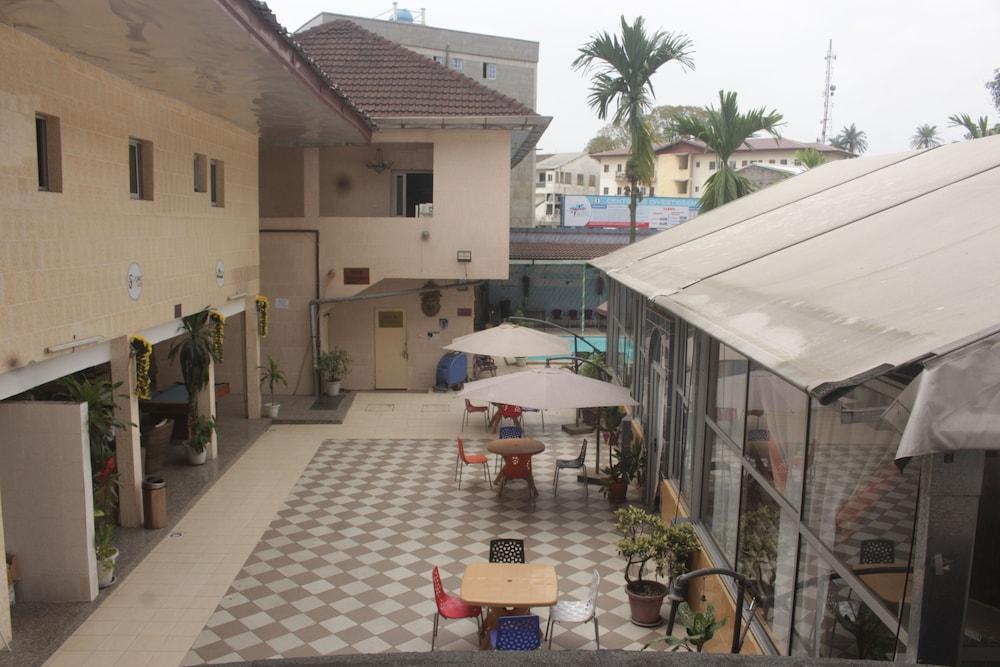 Somatel Hotel