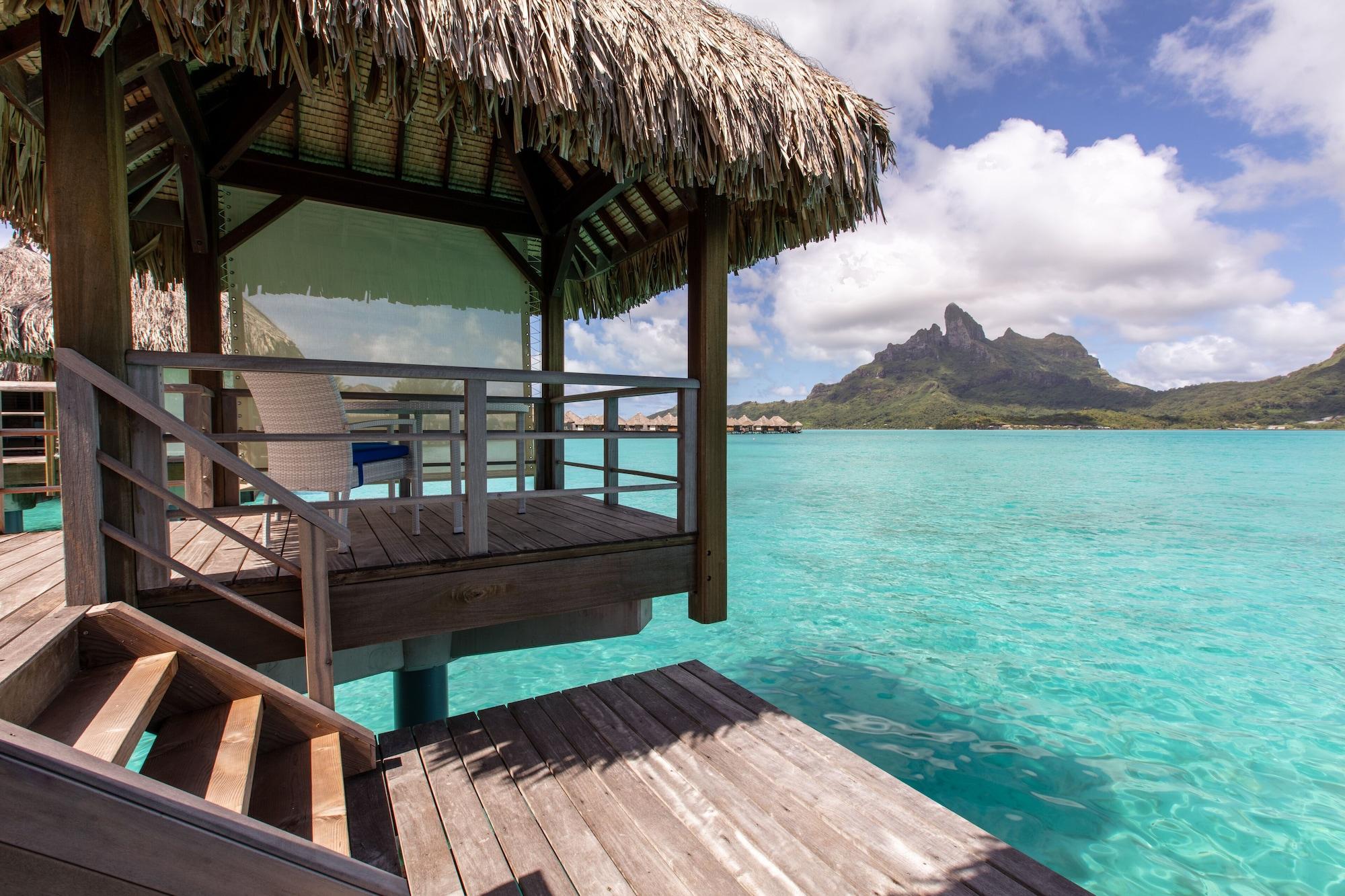 The St Regis Bora Bora Resort — 10