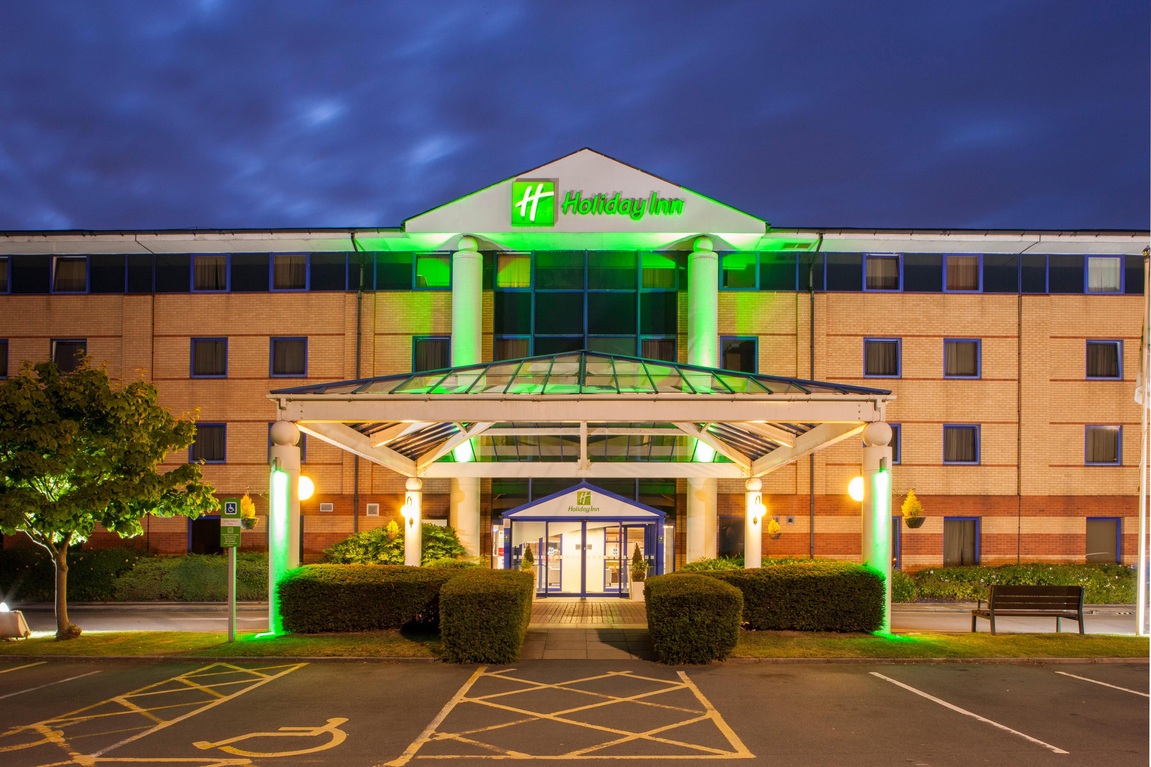 HOLIDAY INN WARRINGTON — 5